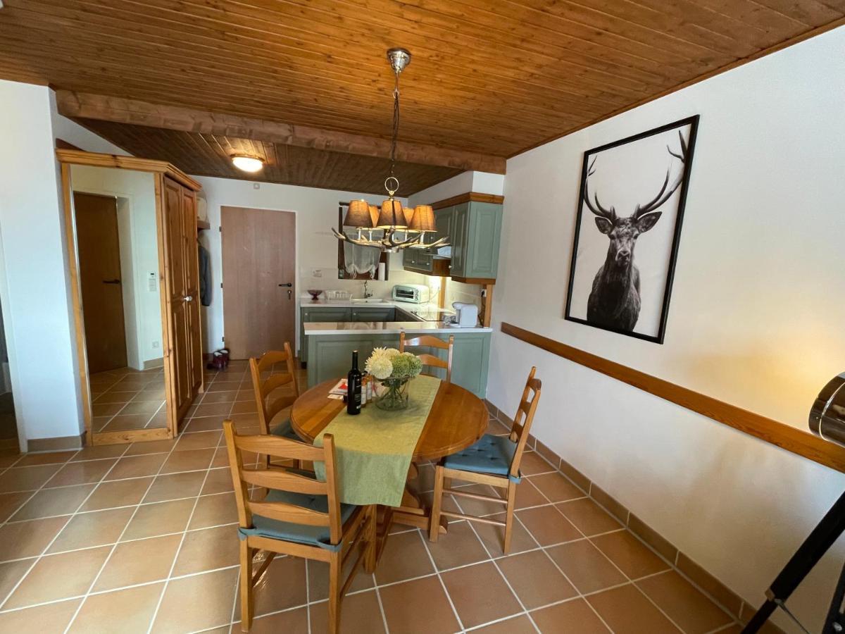 Hundefreundliche Bergwohnung Neben Der Skipiste - Mittelstation Skigebiet Gerlitzen Kanzelhohe Exterior photo